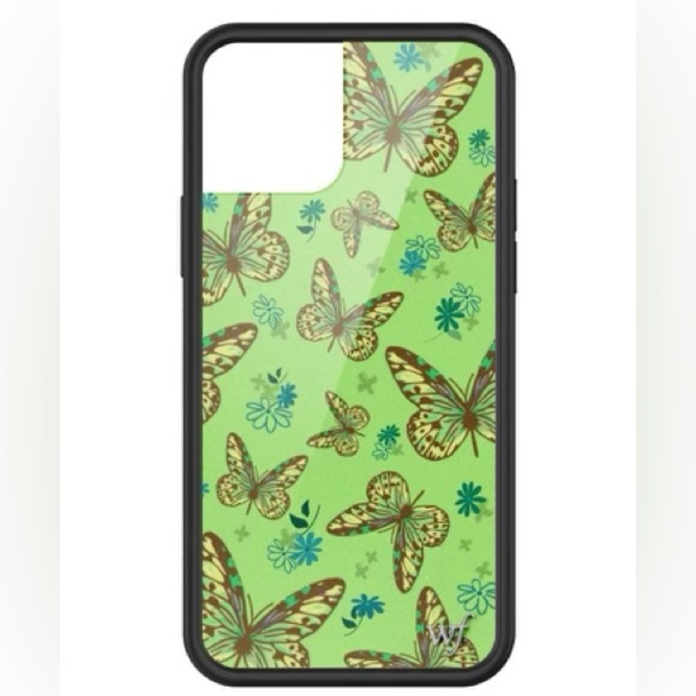 Used, iPhone 13pro Wildflower phone case